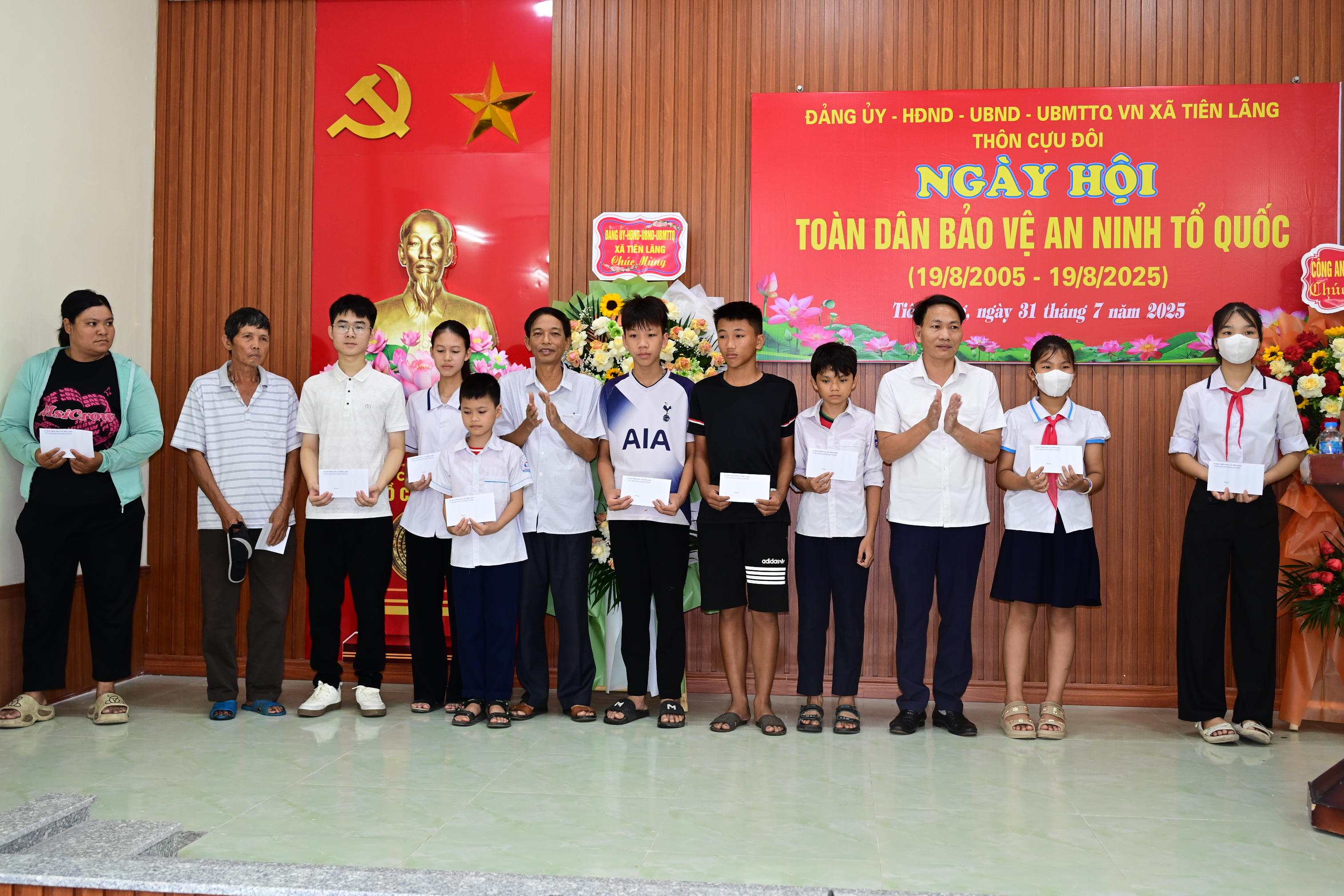 Tổ chức ngày hội toàn dân bảo vệ an ninh Tổ quốc điểm ở thôn Cựu Đôi, xã Tiên Lãng